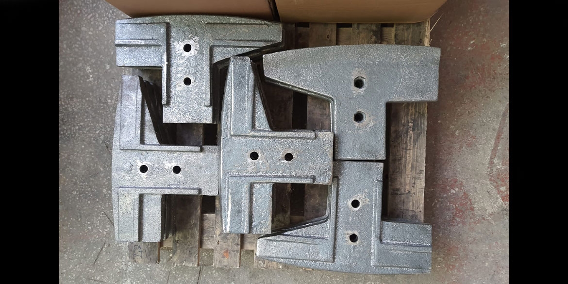 Mixer Blades and Lateral Blades